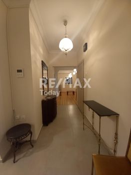 Office 135sqm for rent-Center