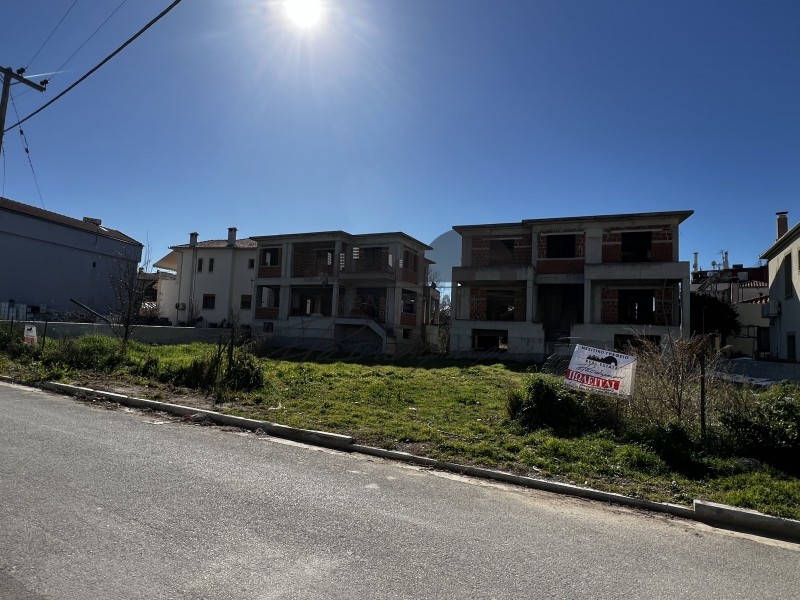 Συγκρότημα διαμερισμάτων 500 τ.μ. προς πώληση, Μαγνησία, Αγριά