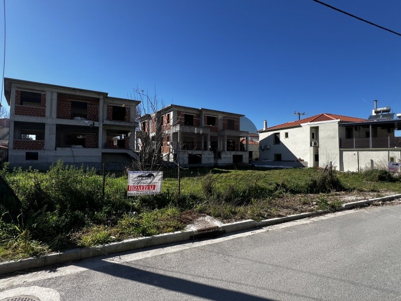 Συγκρότημα διαμερισμάτων 500 τ.μ. προς πώληση, Μαγνησία, Αγριά