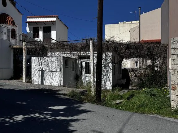 Land plot 256 sqm for sale, Rethymno Prefecture, Foinikas