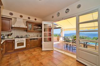 Βίλλα 450 τ.μ. για ενοικίαση, Αργολίδα, Κρανίδι-thumb-6