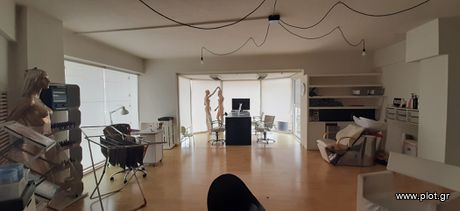 Store 180 sqm for sale