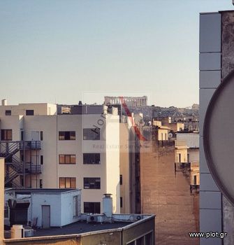 Building 700sqm for sale-Kentro » Omonoia