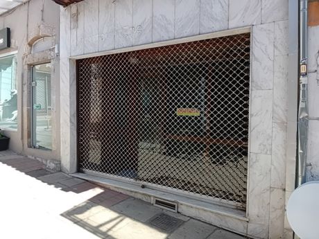 Store 25sqm for rent-Kastoria » Center
