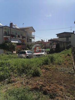 Οικόπεδο 200τ.μ. για πώληση-Βέροια » Κέντρο