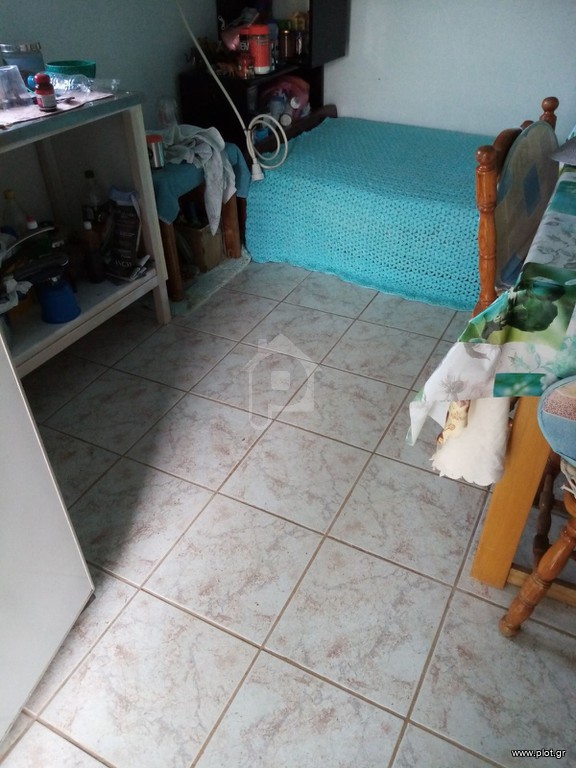 Μονοκατοικία 28 τ.μ. πρός πώληση, Βοιωτία, Θήβα