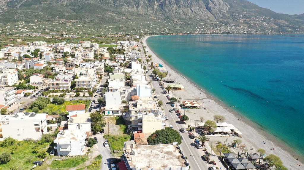 Επιχειρηματικό κτίριο 460 τ.μ. πρός ενοικίαση, Μεσσηνία, Καλαμάτα
