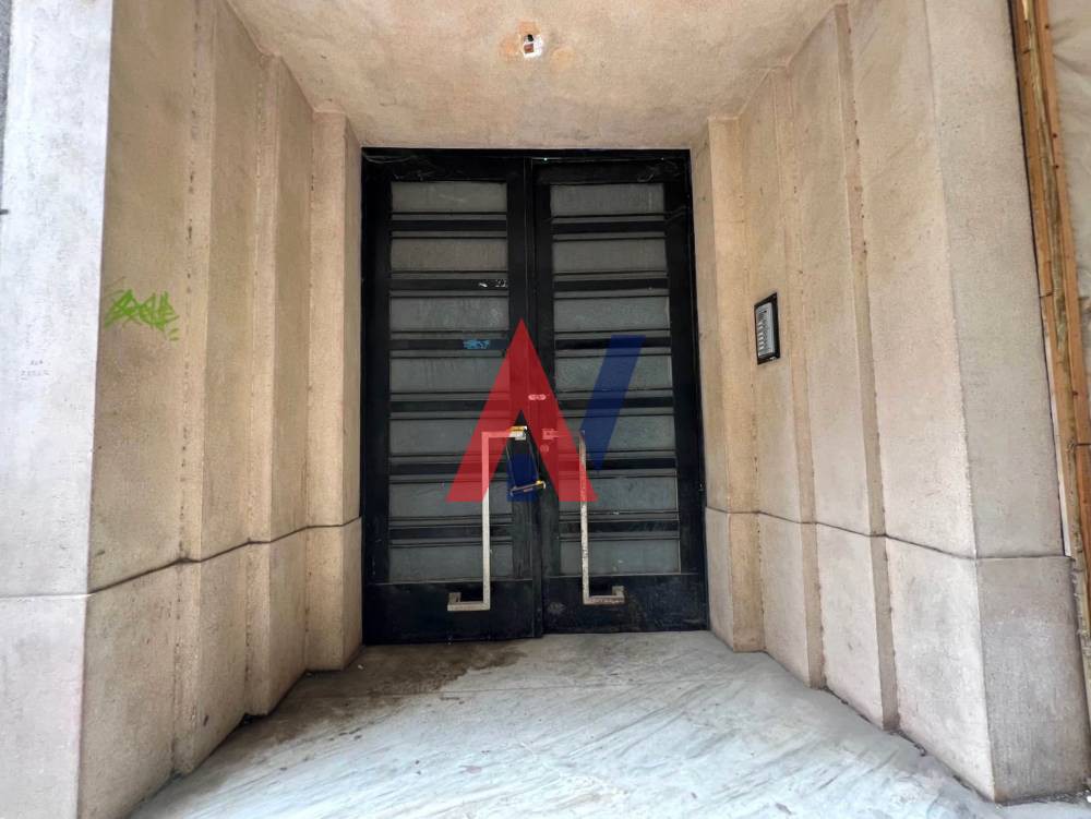 Κτίριο 1.211 τ.μ. πρός πώληση, Αθήνα - Κέντρο, Κέντρο