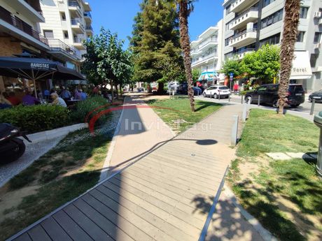 Κατάστημα 75τ.μ. για πώληση-Καλαμαριά » Κέντρο