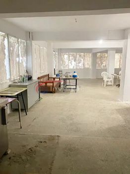 Αποθήκη 160τ.μ. για πώληση-Καλαμαριά » Κέντρο