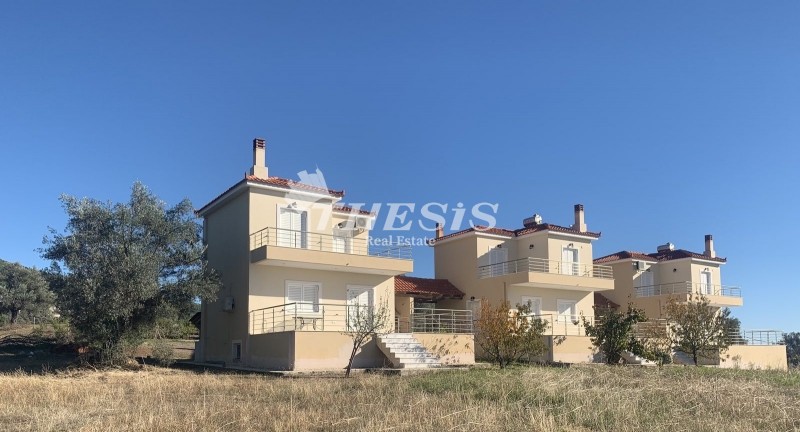 Συγκρότημα διαμερισμάτων 297 τ.μ. προς πώληση, Εύβοια Μεσσαπίας