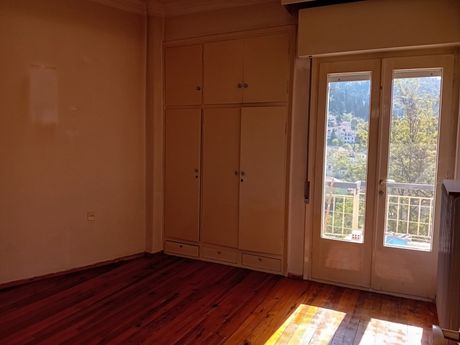 Apartment 112sqm for rent-Kastoria » Center