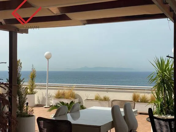 Apartment 175 sqm for rent, Athens - South, Palaio Faliro