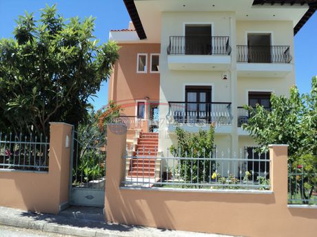 Detached home 200sqm for sale-Ormilia » Metamorfosi