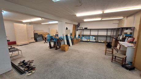Κατάστημα 402 τ.μ. προς πώληση