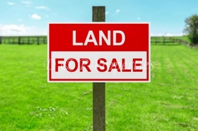 Land plot 280 sqm for sale, Athens - North, Agia Paraskevi
