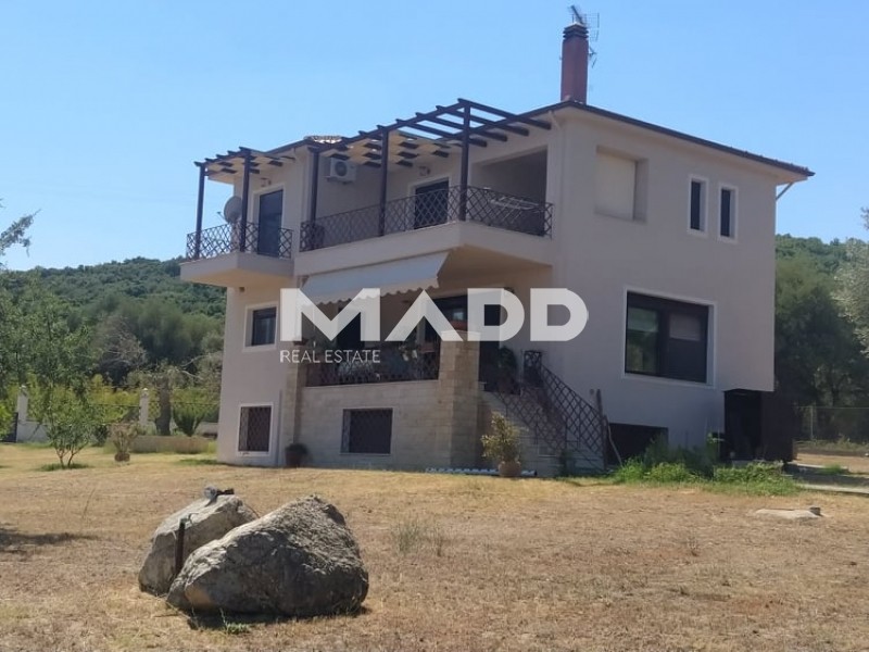 Μονοκατοικία 272 τ.μ. προς πώληση, Ασπροβάλτα