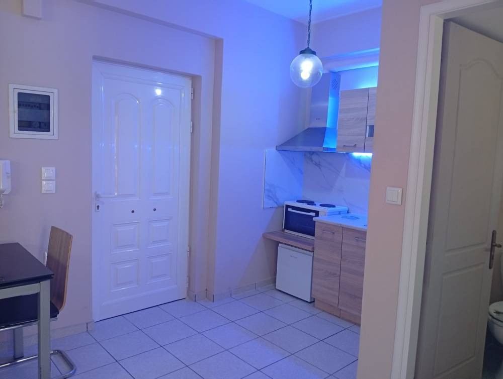 Studio 27 sqm for rent, Magoula, Rio