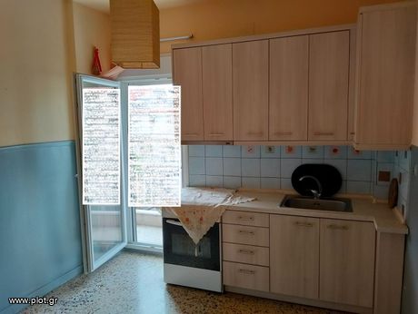 Διαμέρισμα 101τ.μ. για πώληση-Μενεμένη » Κέντρο