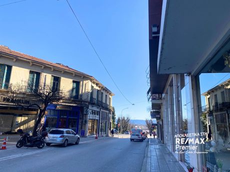 Κατάστημα 90τ.μ. για πώληση-Ιωάννινα » Κέντρο