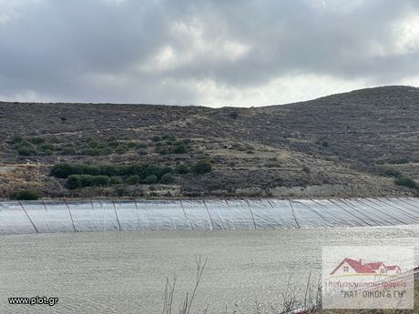 Αγροτεμάχια 640τ.μ. για πώληση-Νάξος » Εγγαρές