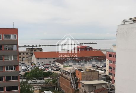 Business bulding 1.111sqm for rent-Center