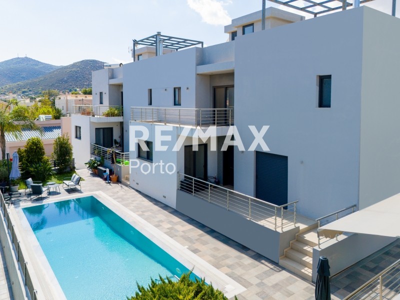 Μεζονέτα 200 τ.μ. πρός πώληση, Αττική - Υπόλοιπο, Μαρκόπουλο