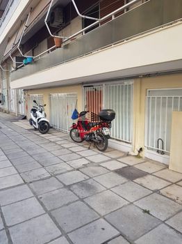 Κατάστημα 55 τ.μ. προς πώληση