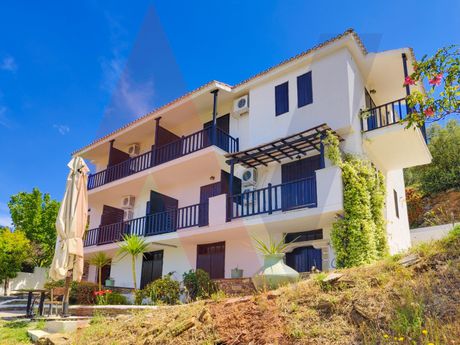 Apartment complex 300sqm for sale-Afetes » Afissos