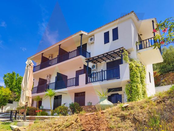 Συγκρότημα διαμερισμάτων 300 τ.μ. για πώληση, Μαγνησία, Αφέτες