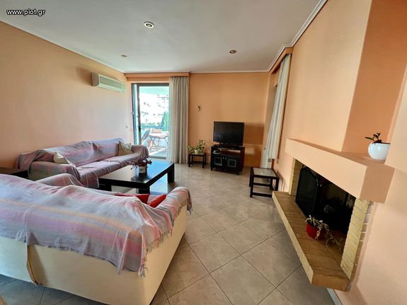 Apartment 130 sqm for rent, Athens - North, Marousi