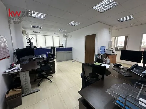 Office 118 sqm for rent, Larnaca, Larnaca (center)