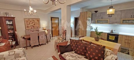 Apartment 80sqm for sale-Larisa » Center