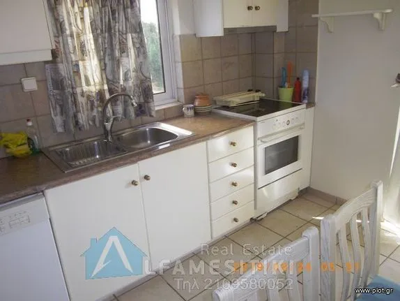 Apartment 130 sqm for rent, Athens - South, Palaio Faliro