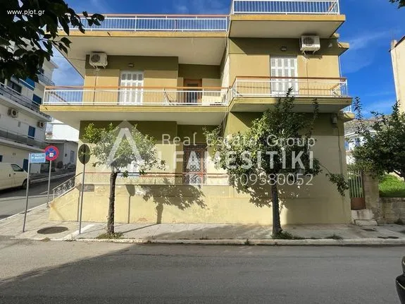 Detached home 300 sqm for sale, Argosaronikos Islands, Methana