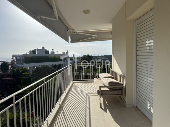 Apartment 55 sqm for rent, Athens - South, Vouliagmeni