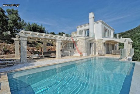 Villa 300sqm for sale-Corfu » Faiakes