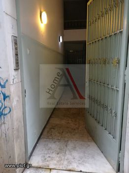 Building 550sqm for sale-Kentro » Plateia Vathis