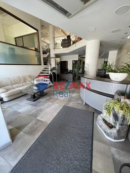 Επιχειρηματικό κτίριο 640 τ.μ. για πώληση