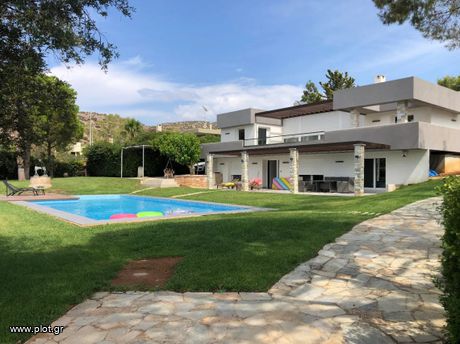Villa 2.850sqm for rent-Saronikos » Thimari
