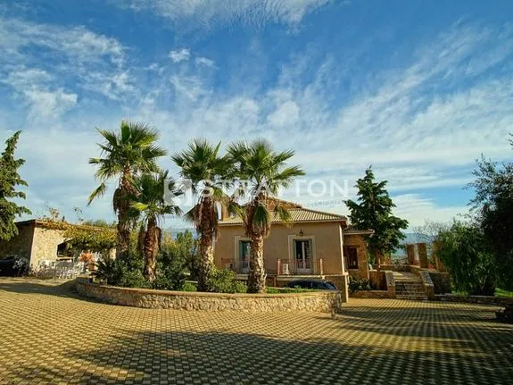 Detached home 200 sqm for sale, Fokida, Galaxidi