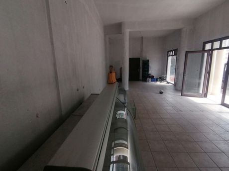 Store 120 sqm for rent