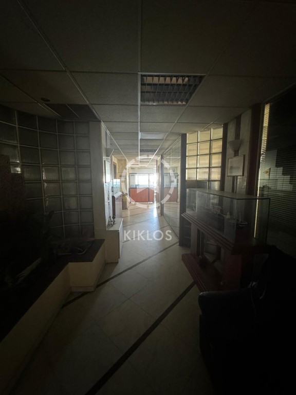 Γραφείο 300 τ.μ. πρός ενοικίαση, Πειραιάς, Λιμάνι