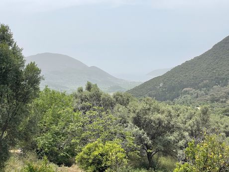 Land plot 2.940sqm for sale-Lefkada » Apollonio