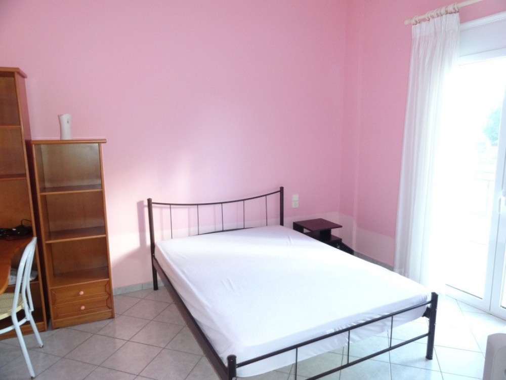 Studio / γκαρσονιέρα 40 τ.μ. προς ενοικίαση, Πεδινή