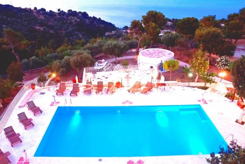 Ξενοδοχείο 800 τ.μ. πρός πώληση, Αθήνα - Ανατολικά Προάστια, Μαραθώνας