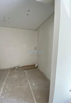 Κατάστημα 270 τ.μ. πρός ενοικίαση