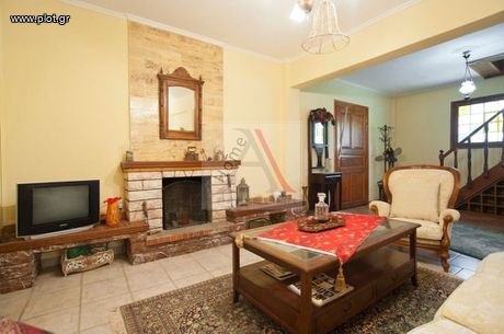 Building 160sqm for sale-Parnassos » Center