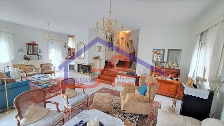 Detached home 320 sqm for sale