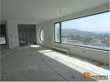 Συγκρότημα διαμερισμάτων 509τ.μ. για πώληση-Καλύβια θορικού